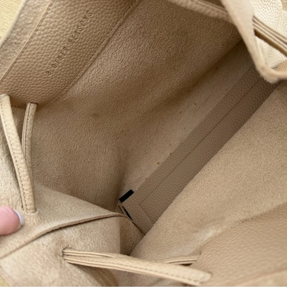 8 Other Reasons Vegan Leather Slouchy Bucket Bag - Picture 7 of 7